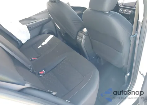 2023 Nissan Kicks Sv Xtronic Cvt из США, поврежденный, VIN 3N1CP5CV6PL533452